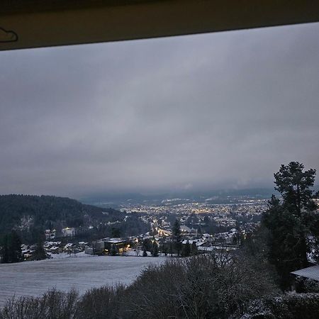Panoramablick Exklusiv Apartment Villach Bagian luar foto