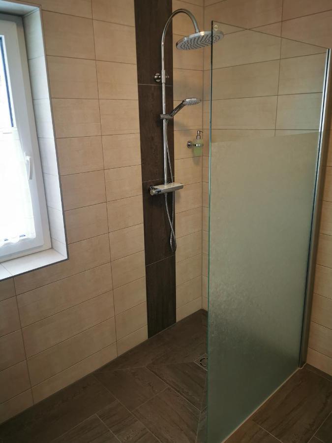 Panoramablick Exklusiv Apartment Villach Bagian luar foto