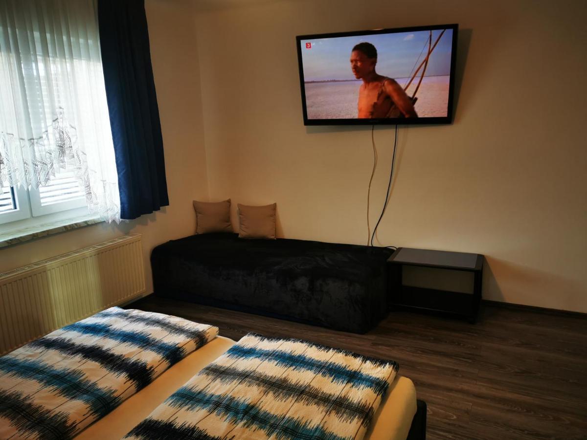Panoramablick Exklusiv Apartment Villach Bagian luar foto